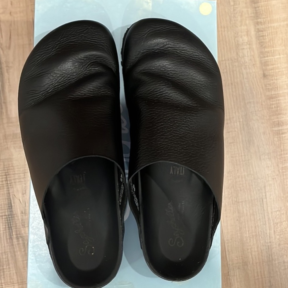 Seychelles New Routine Leather Mules